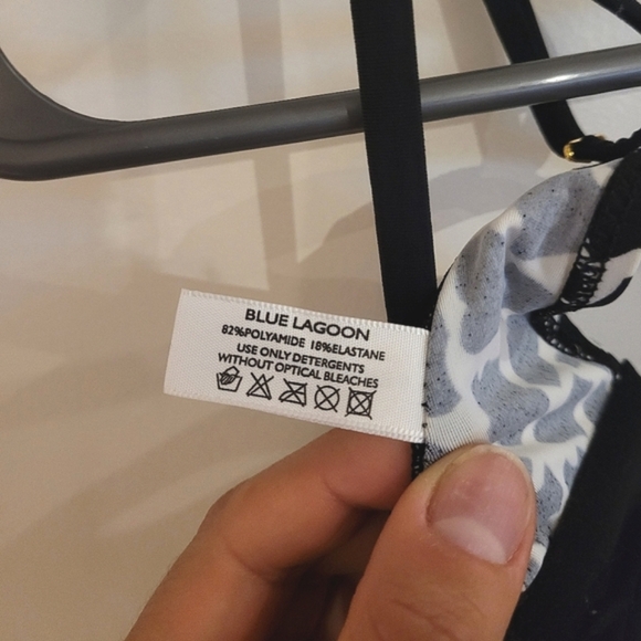 Giraffe Print Bikini Set - Picture 13 of 15